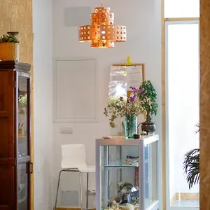  Hostel Italica